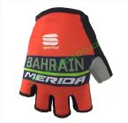  - 2018 Bahrain Merida rukavice od  www.kadado.cz