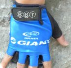  - 2013 Giant rukavice  od  www.kadado.cz
