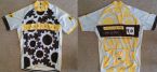  - 2010 Livestrong jen dres vel. L skladem od  kadado.cz