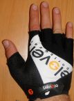  -&nbsp;2013 Eleven rukavice vel. L skladem od  www.kadado.cz