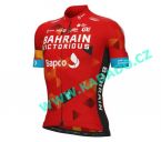  -  2022 Bahrain Victorious Red dres a kalhoty letn od  www.kadado.cz