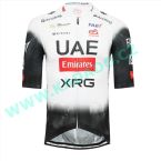  -  2025 UAE TEAM EMIRATES  Cyklistick komplet (dres a kalhoty) letn od  www.kadado.cz